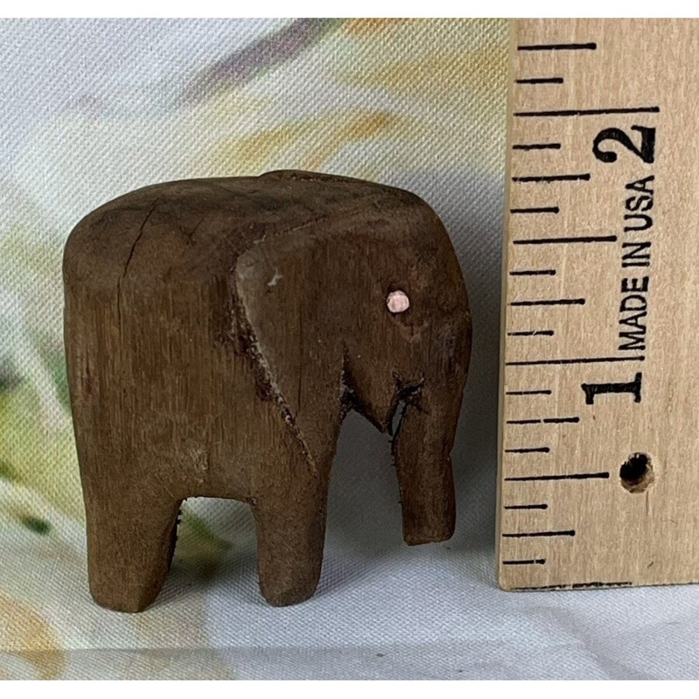 Hand Carved Wooden Elephant Figurine GOOD LUCK Statue Purse Keeper 2 Inch